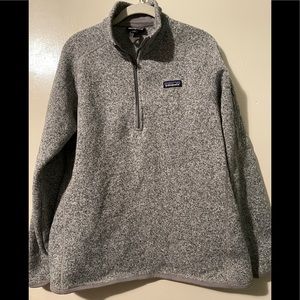 Patagonia women’s gray knit pullover